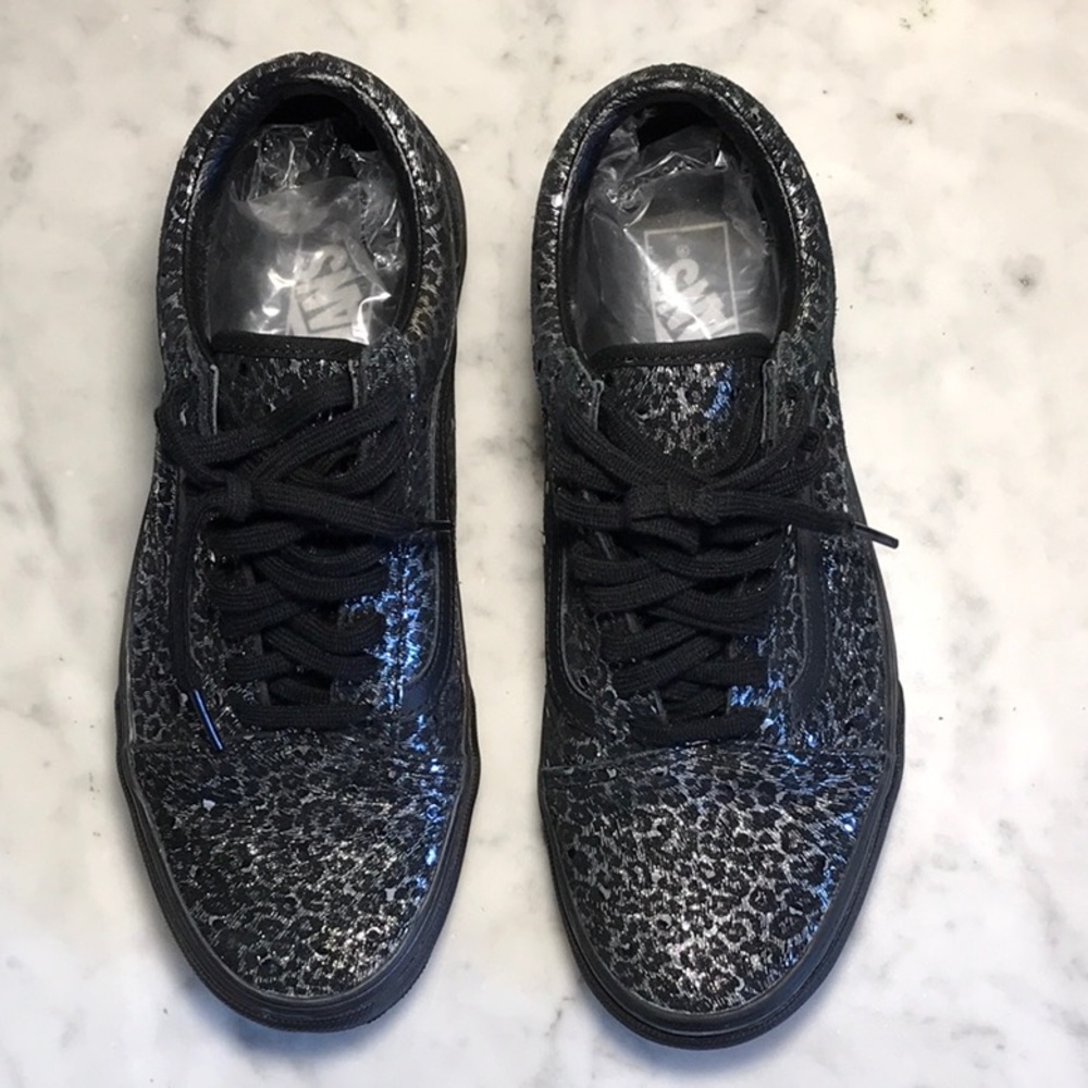 Old Skool Vans Silver Leopard Women Size 9.5